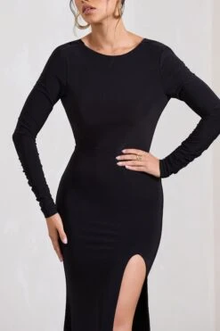 Keep Dreaming | Black Long-Sleeved Split Maxi Dress -Sangyong Store 3 24d27a3b 43ea 4ba6 8382 68fd3af47220