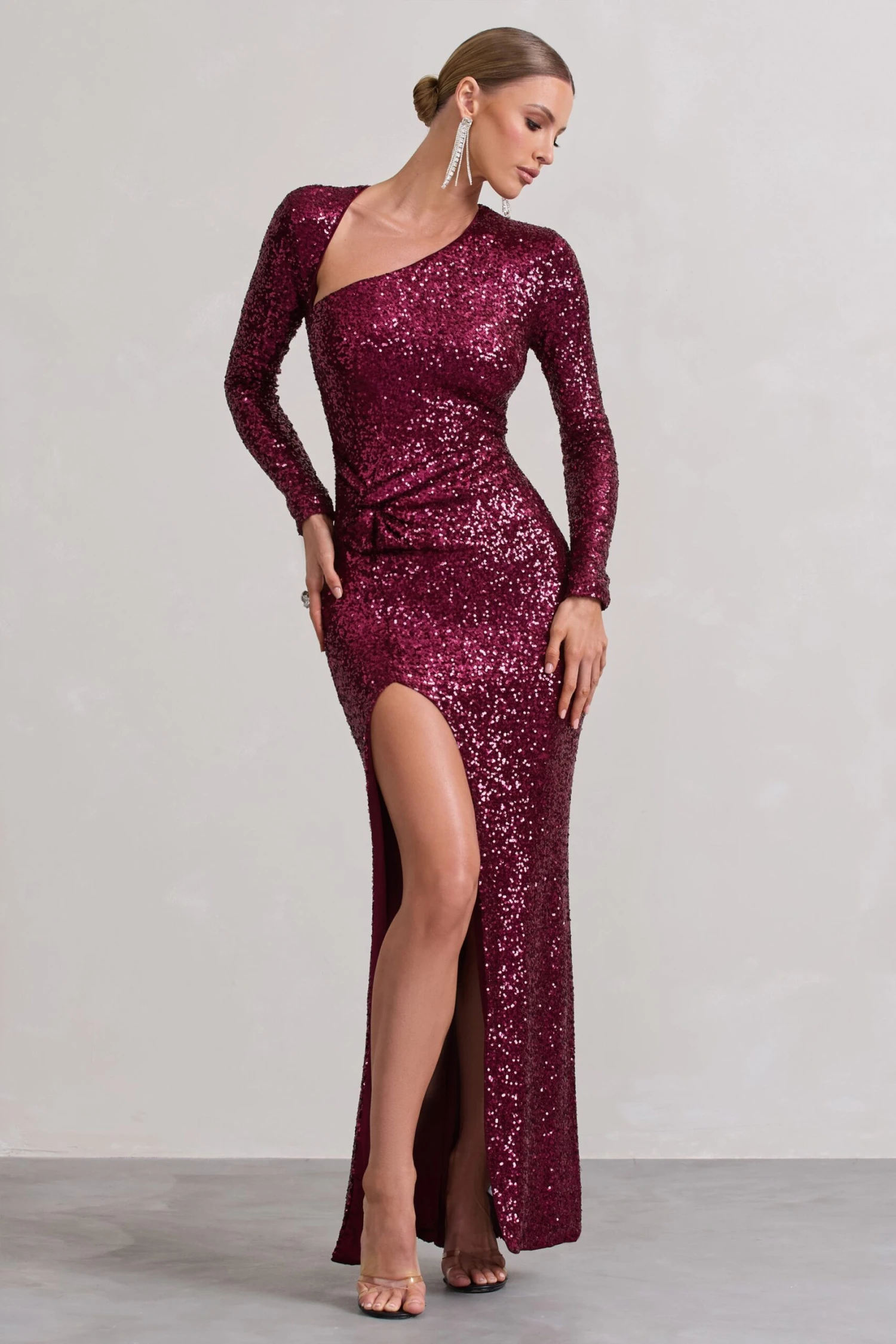 Remarkable | Burgundy Sequin Long-Sleeved Twisted Maxi Dress 3 Remarkable | Burgundy Sequin Long-Sleeved Twisted Maxi Dress