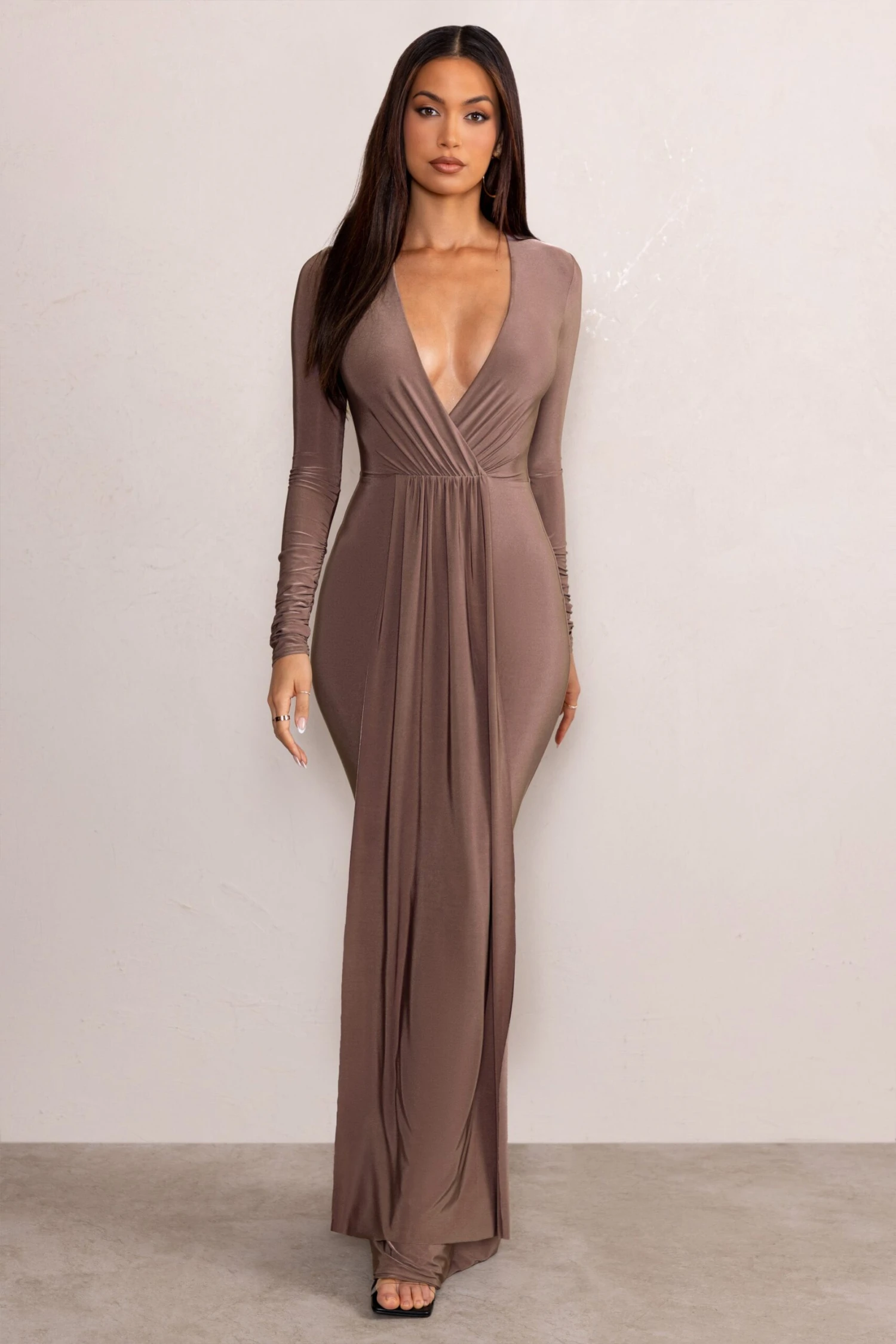 Kyle | Mocha Long Sleeve Plunge Maxi Dress 6 Kyle | Mocha Long Sleeve Plunge Maxi Dress - Image 4