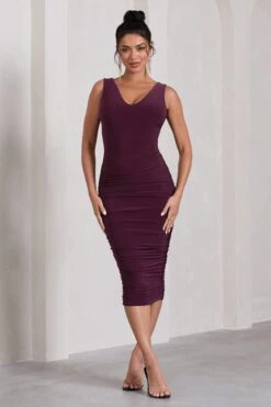 Out Of Love | Plum Ruched Bodycon Plunge-Neck Midi Dress -Sangyong Store WB CL132053101 OutOfLovePlumRuchedBodyconPlunge NeckMidiDress0