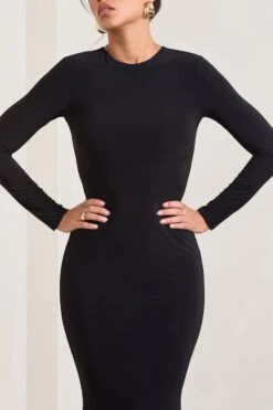 Donna | Black Long-Sleeved Open-Back Maxi Dress -Sangyong Store WB CL133018002 DonnaBlackLong SleevedOpen BackMaxiDress3